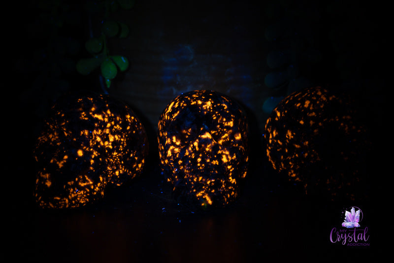 Yooperlite Skull Carving - Throat Chakra - My Crystal Addiction