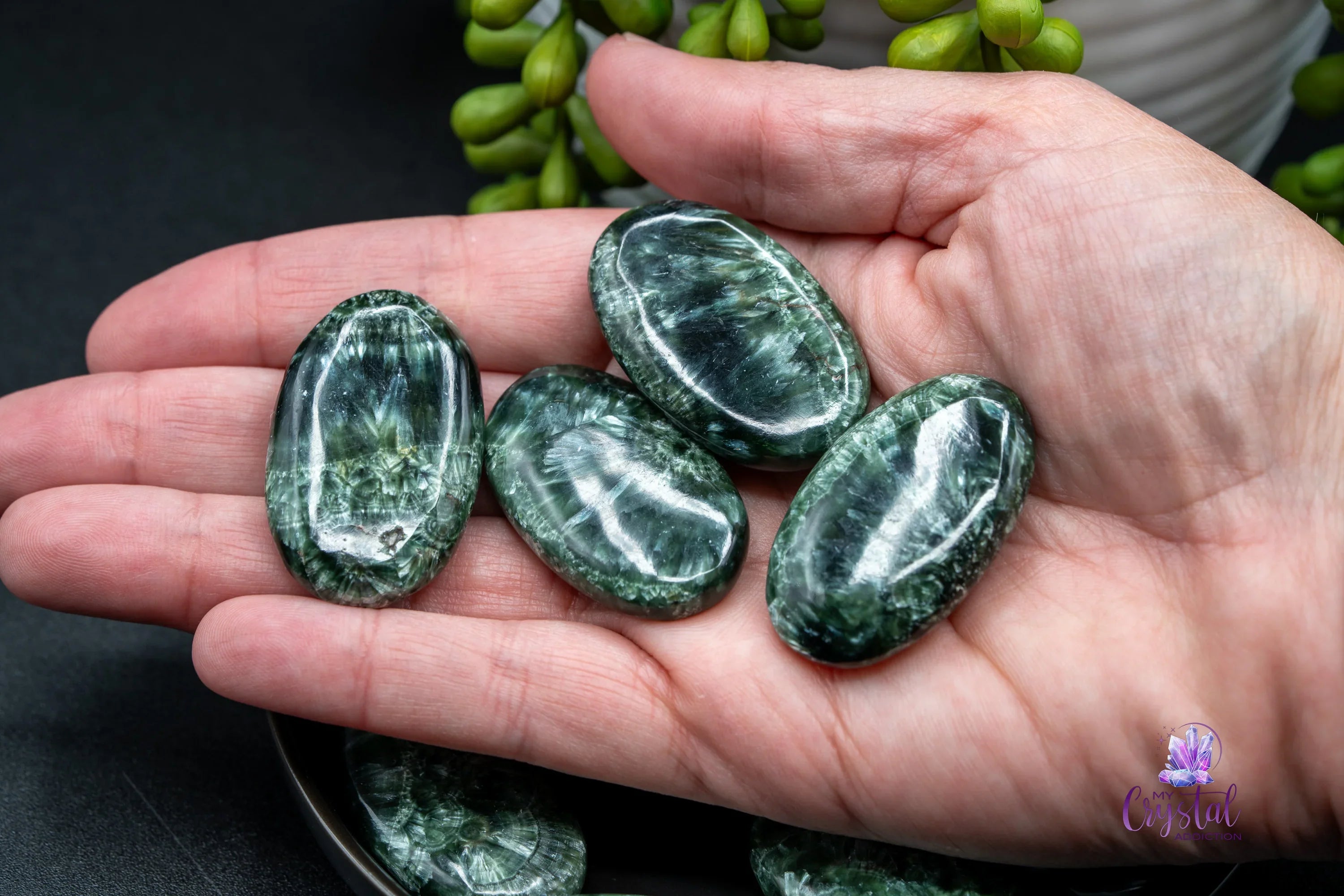 High Quality Seraphinite Palm Stone - 40mm - Healing Crystal - My Crystal Addiction