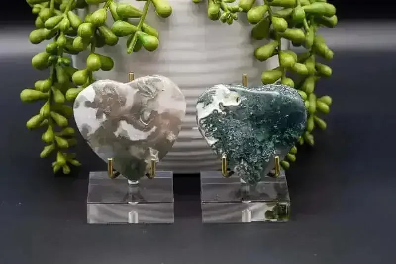 Moss Agate Heart Carving - Heart Chakra - My Crystal Addiction